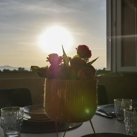 Gold And Silver Apartman